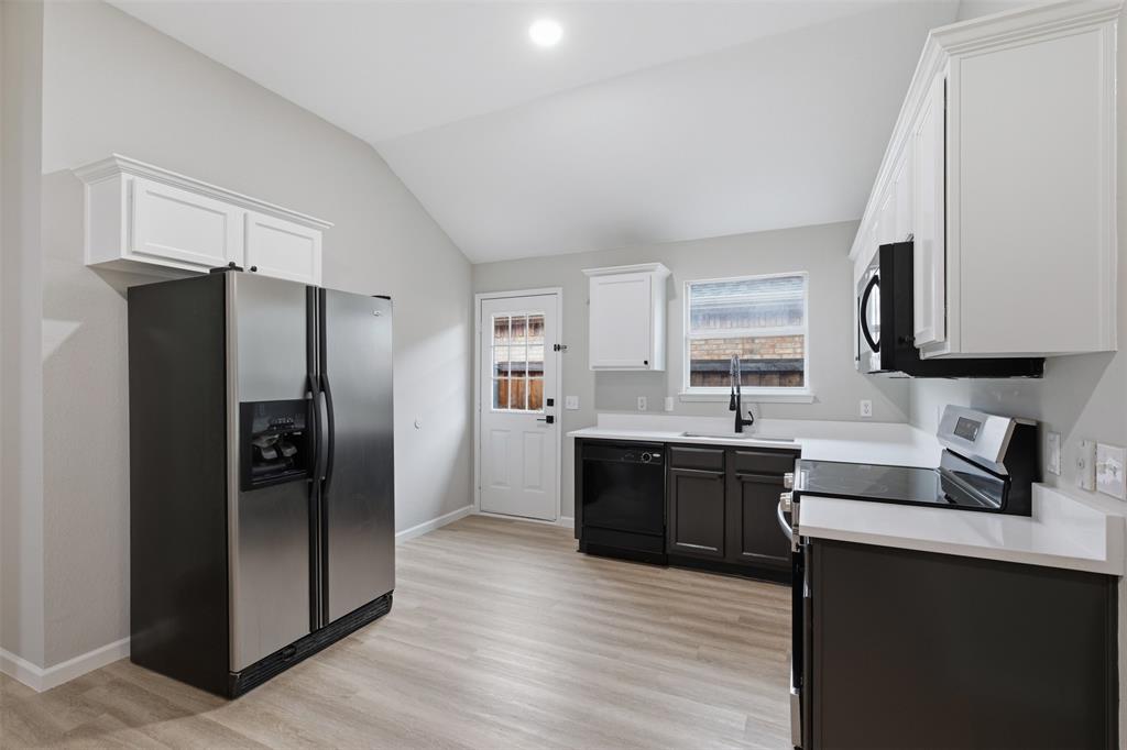 2051 Sunny Side Drive Property Photo 14