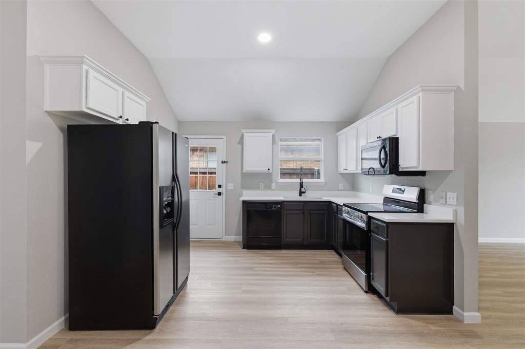 2051 Sunny Side Drive Property Photo 15