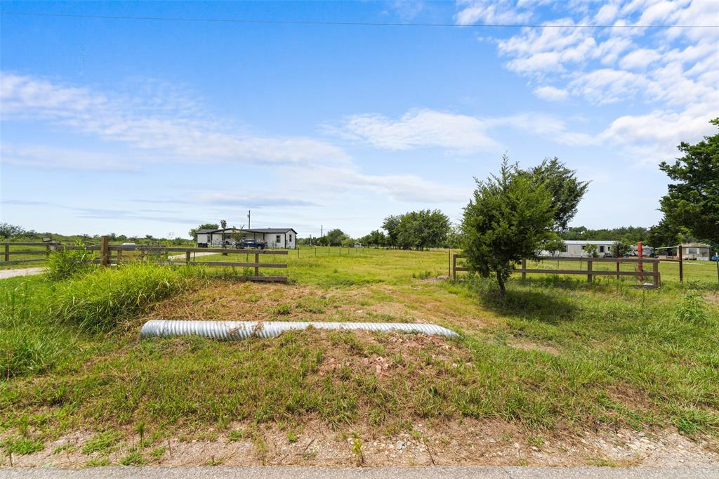 2308 County Road 3417 Property Photo 6