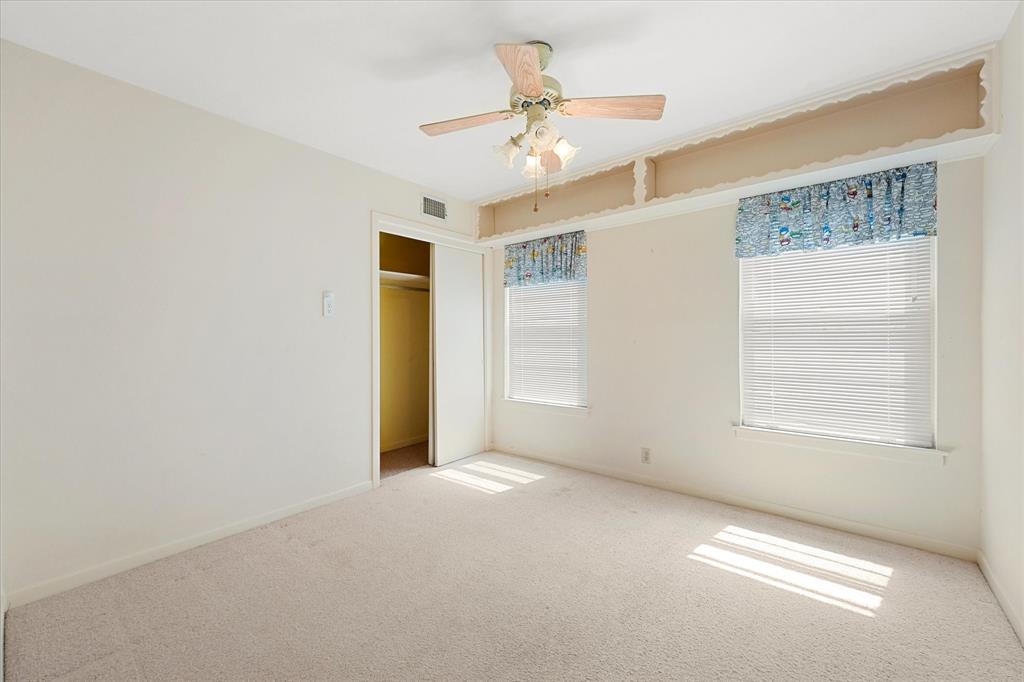 849 Berkinshire Drive Property Photo 20