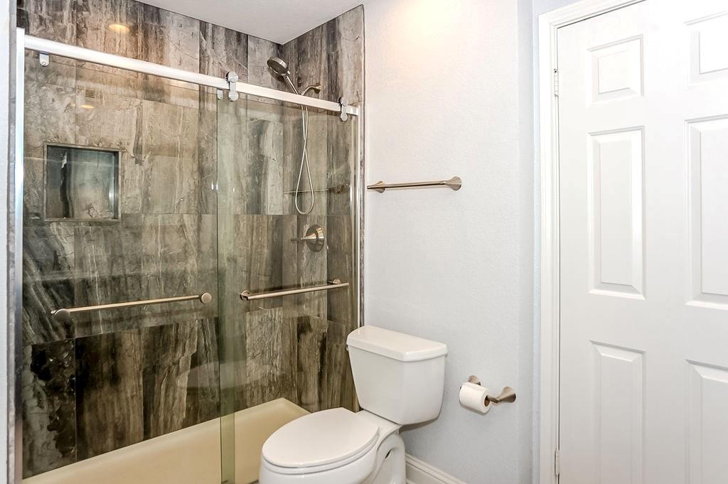 16301 Ledgemont Lane 101 Property Photo 15