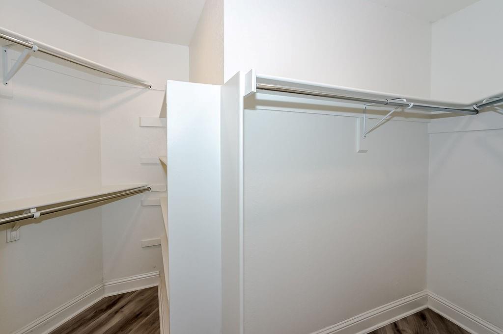 16301 Ledgemont Lane 101 Property Photo 16