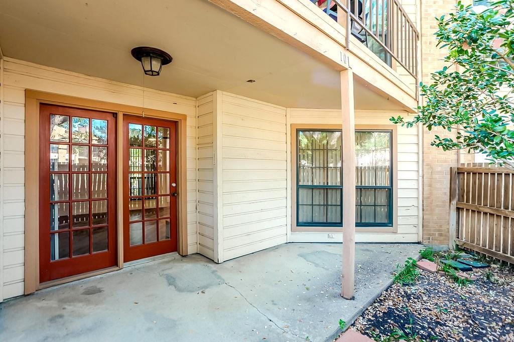 16301 Ledgemont Lane 101 Property Photo 20