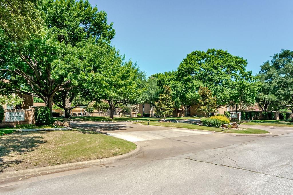 16301 Ledgemont Lane 101 Property Photo 27