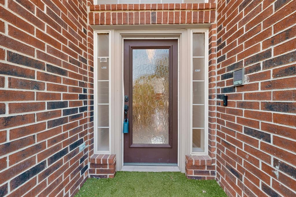 7217 Randall Way Property Photo 11