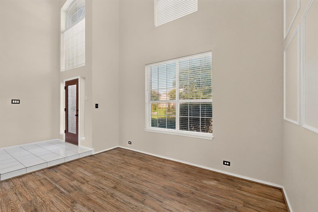 7217 Randall Way Property Photo 14