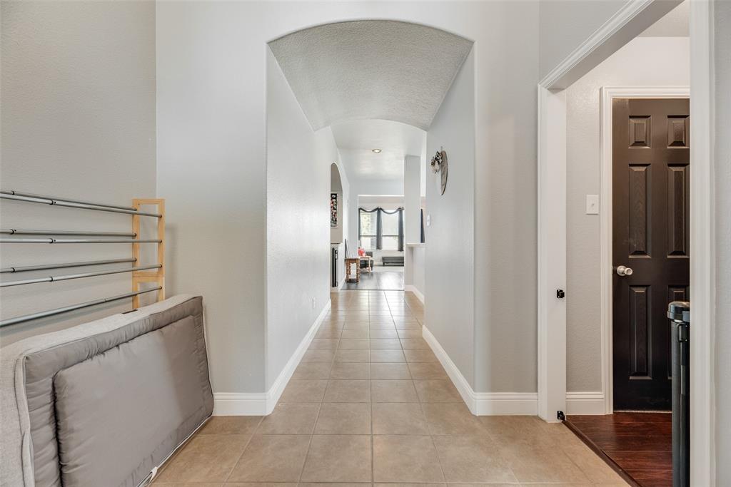 221 Bluefinch Drive Property Photo 2