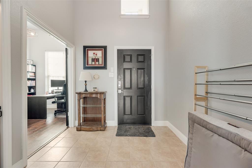 221 Bluefinch Drive Property Photo 3
