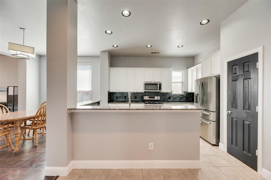 221 Bluefinch Drive Property Photo 7