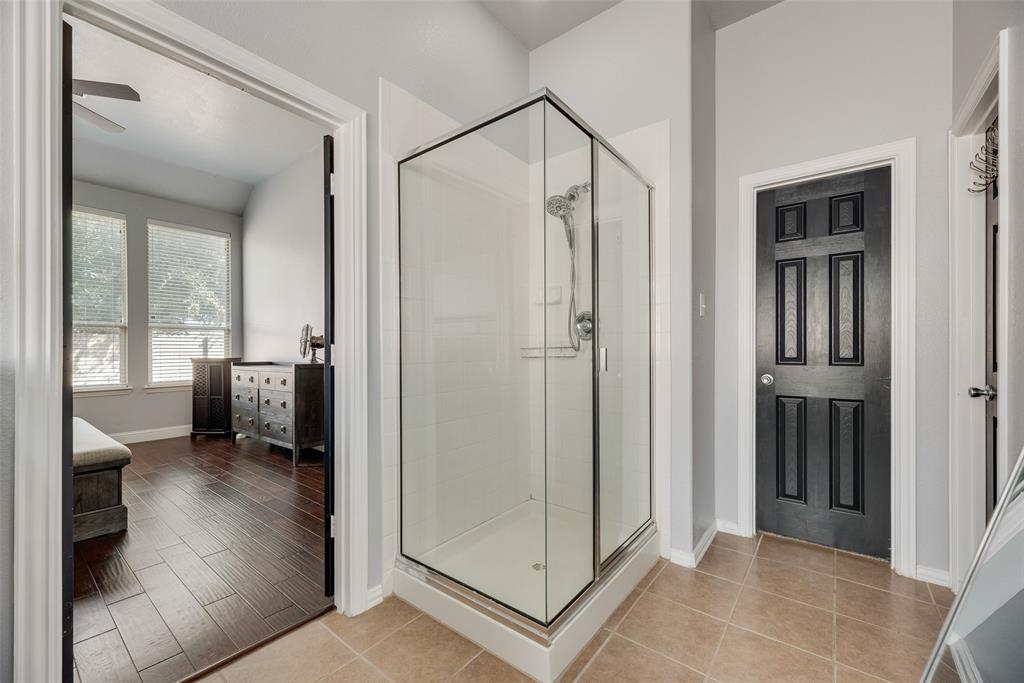 221 Bluefinch Drive Property Photo 15