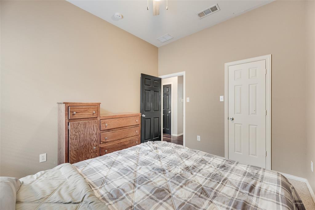 221 Bluefinch Drive Property Photo 18