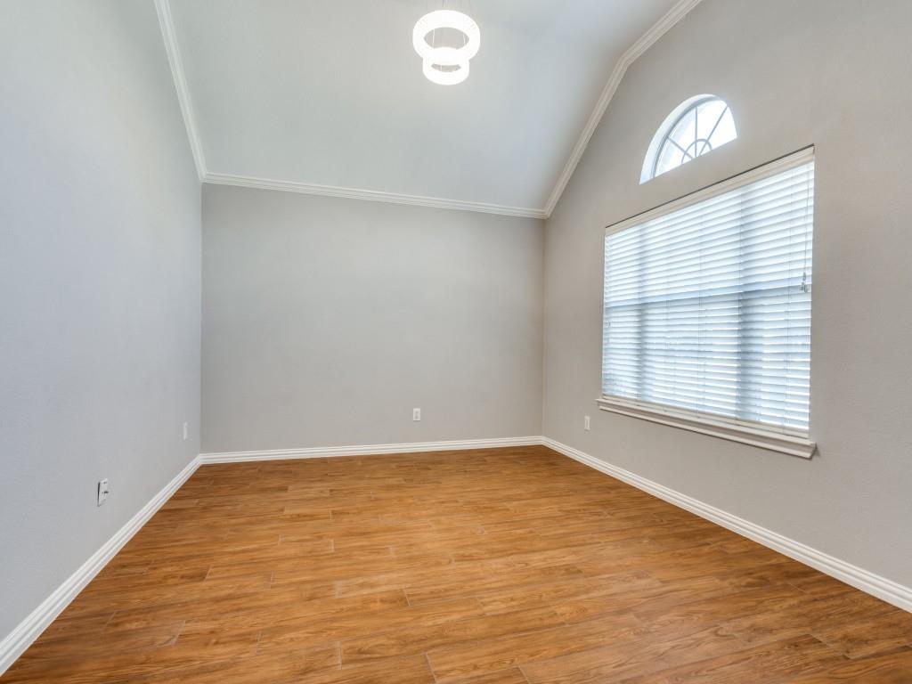 1720 Hackberry Branch Drive Property Photo 4