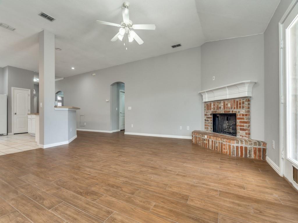 1720 Hackberry Branch Drive Property Photo 6
