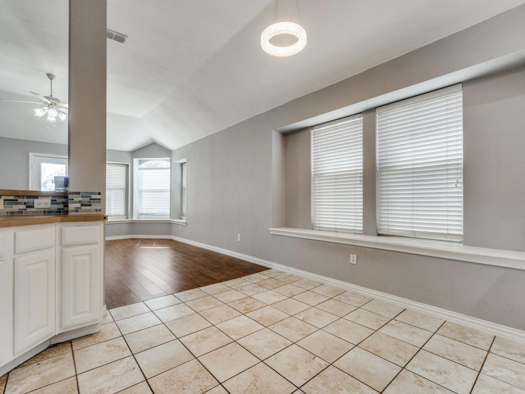 1720 Hackberry Branch Drive Property Photo 14
