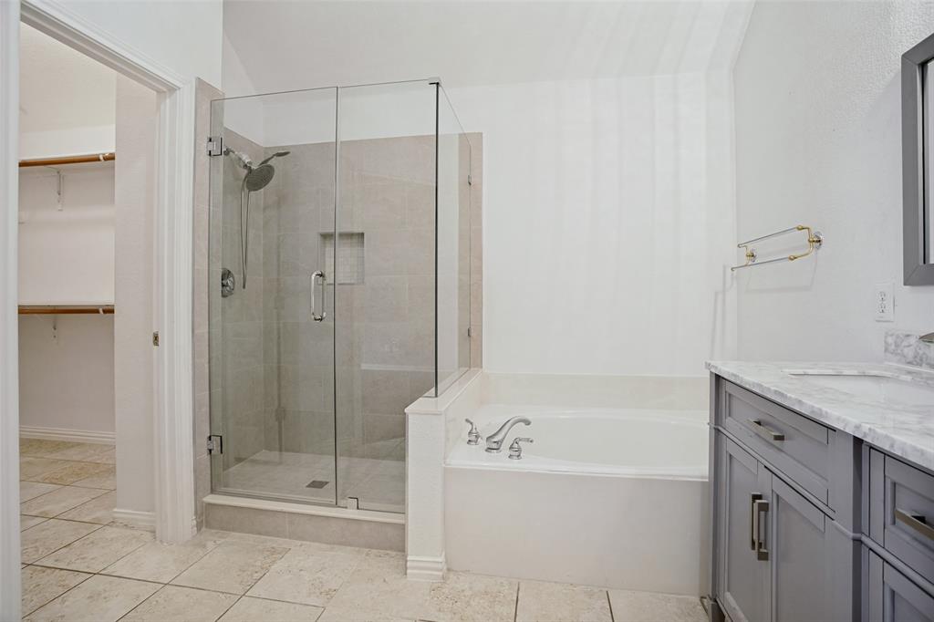 1720 Hackberry Branch Drive Property Photo 21