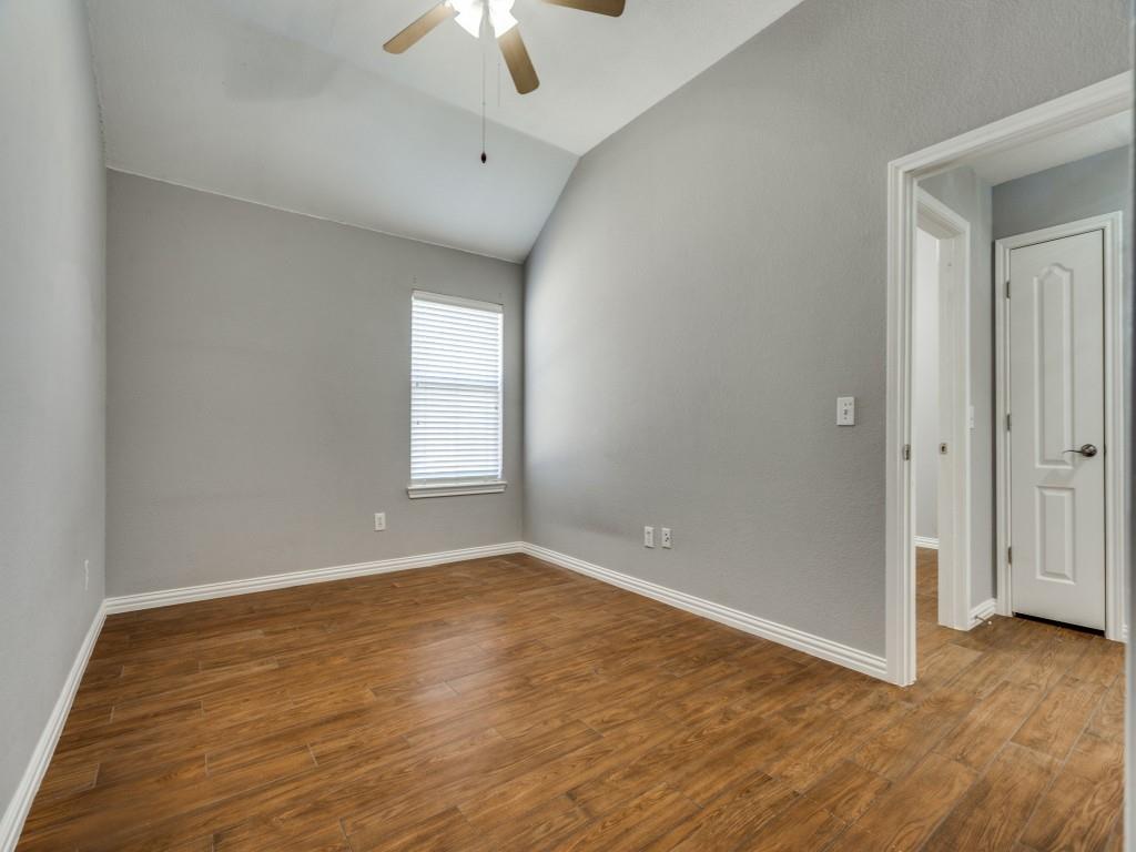 1720 Hackberry Branch Drive Property Photo 25