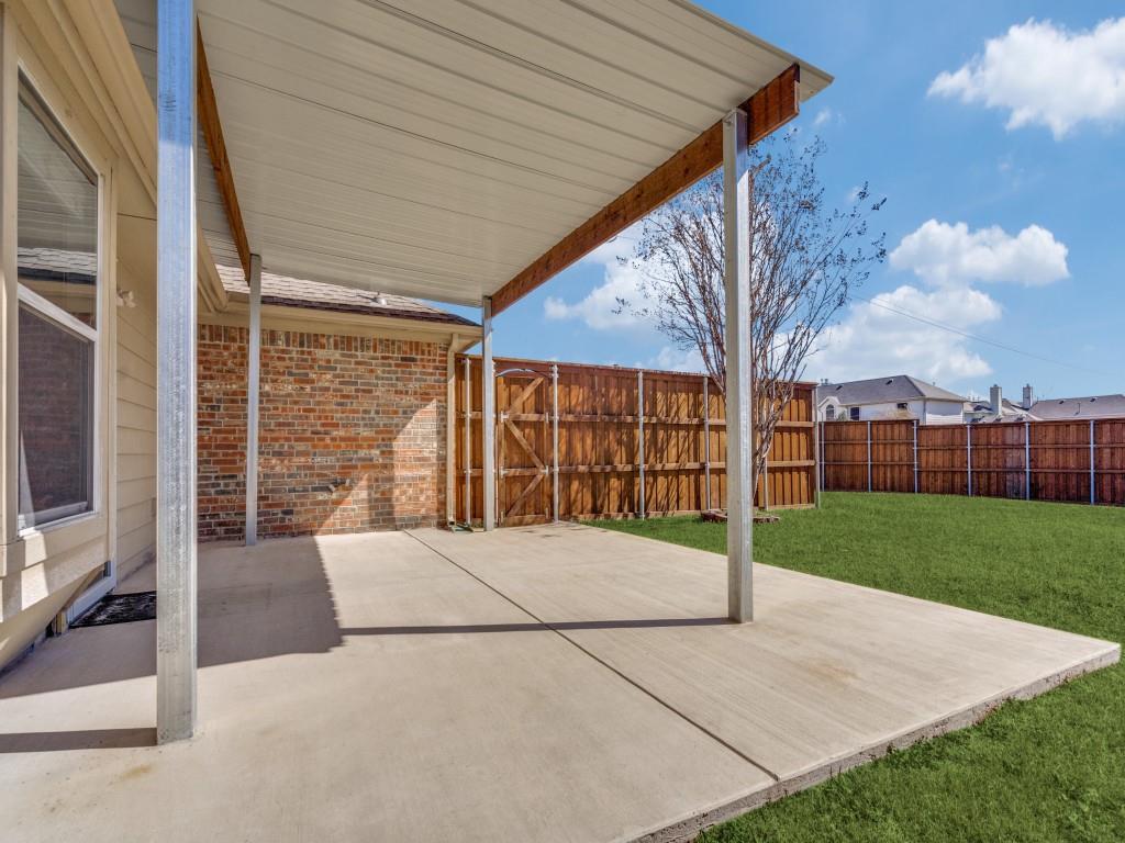 1720 Hackberry Branch Drive Property Photo 29