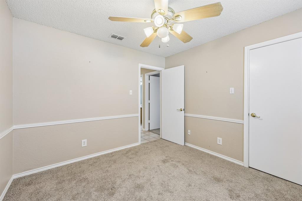 3211 Brookview Drive Property Photo 16