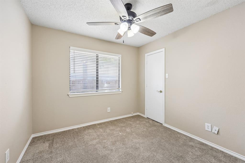 3211 Brookview Drive Property Photo 23