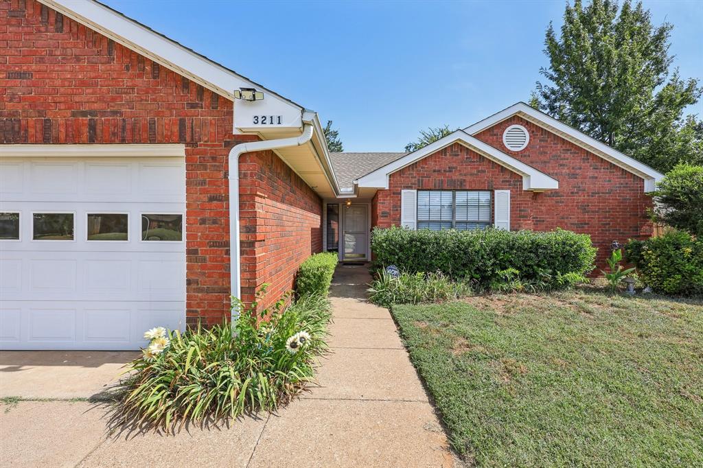 3211 Brookview Drive Property Photo 26