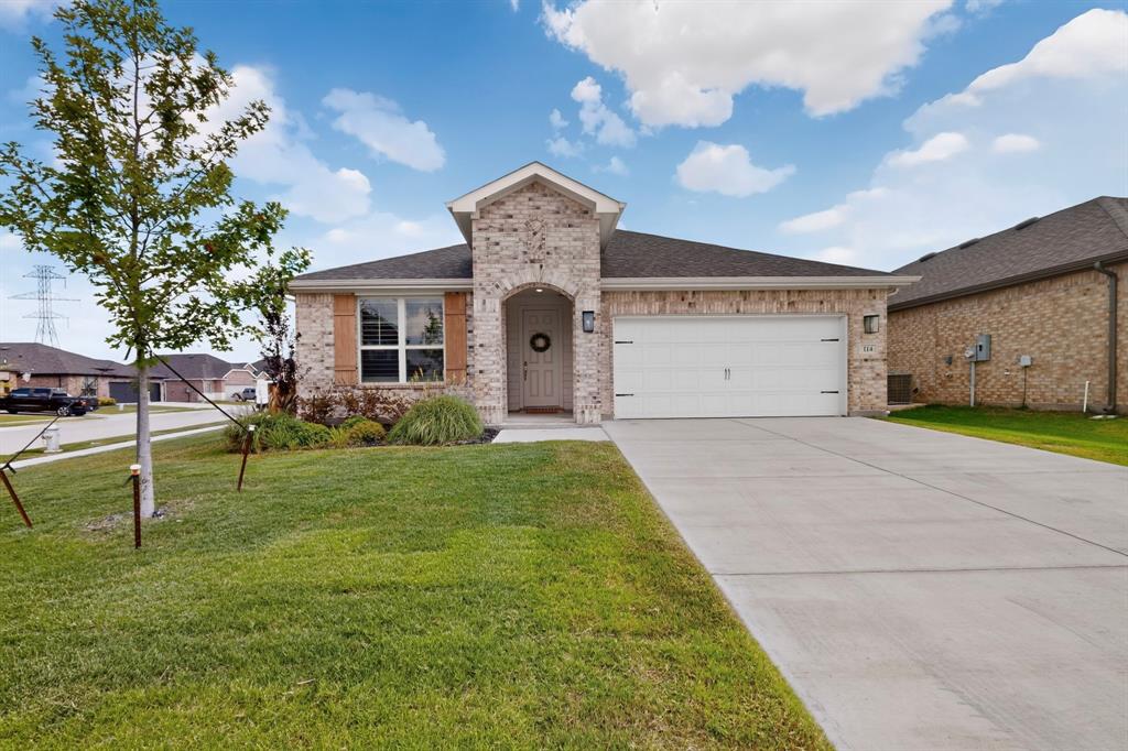 114 Drovers Drive Property Photo 1