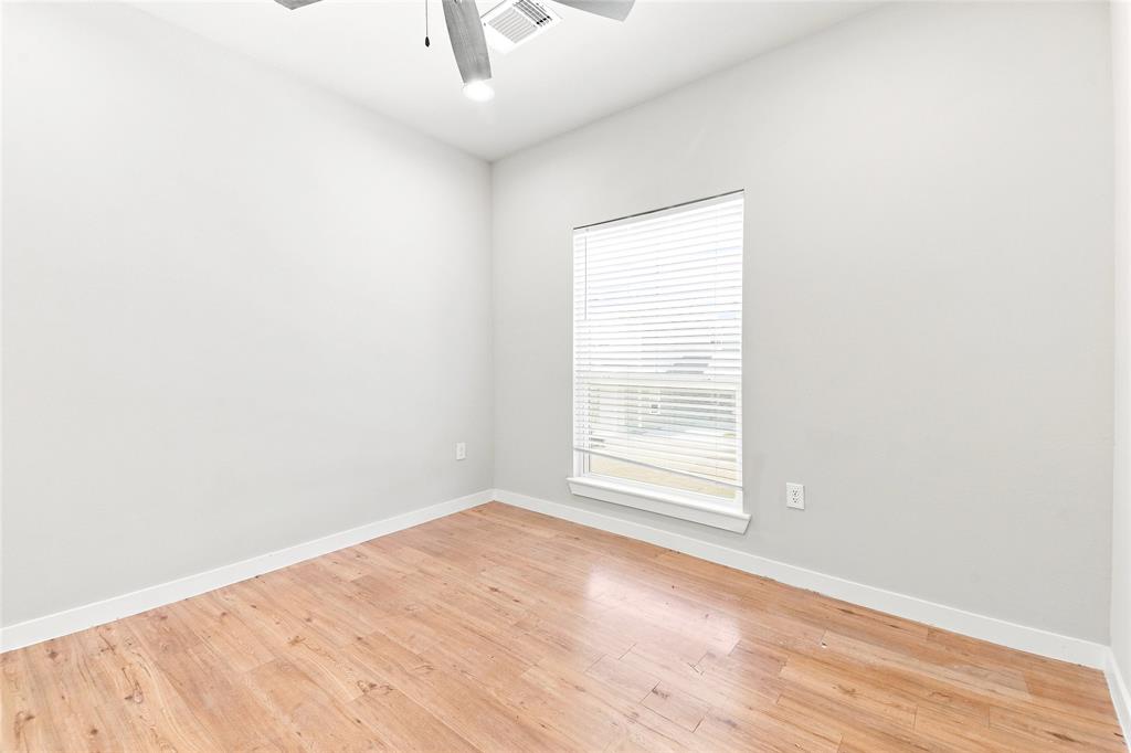 1841 Crow Street 101 Property Photo 15
