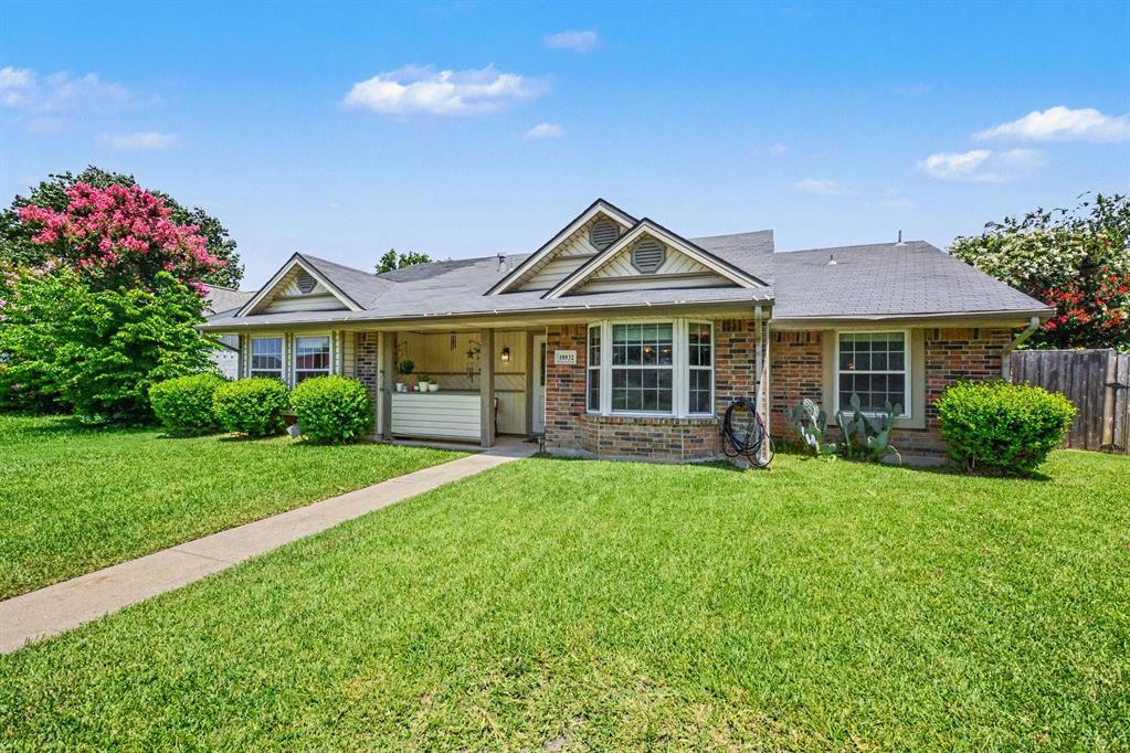 18932 Platte River Way Property Photo 4