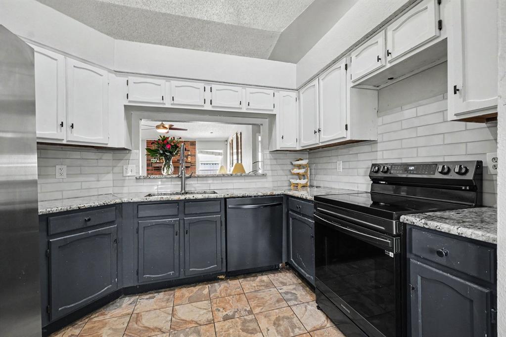 18932 Platte River Way Property Photo 15