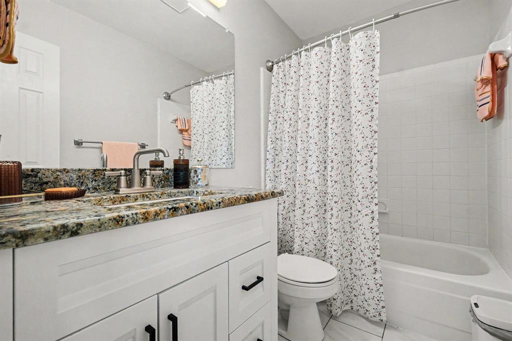 18932 Platte River Way Property Photo 24