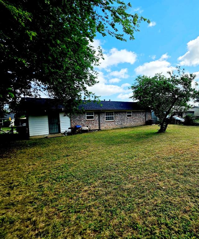 3616 Pacesetter Drive Property Photo 12