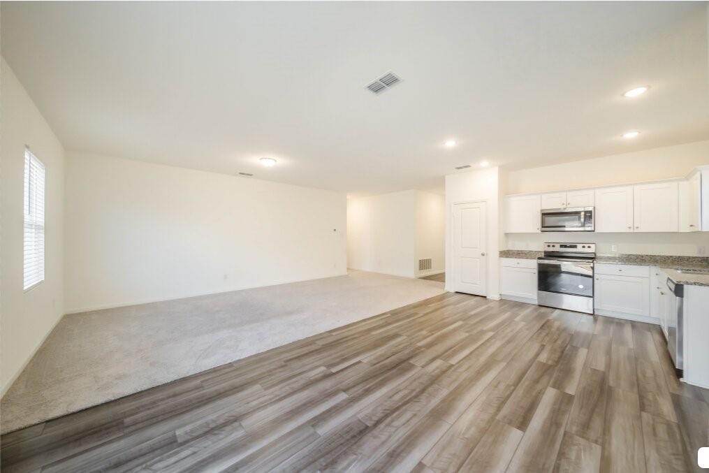 808 Juniper Street Property Photo 4