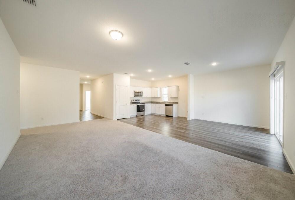 808 Juniper Street Property Photo 6