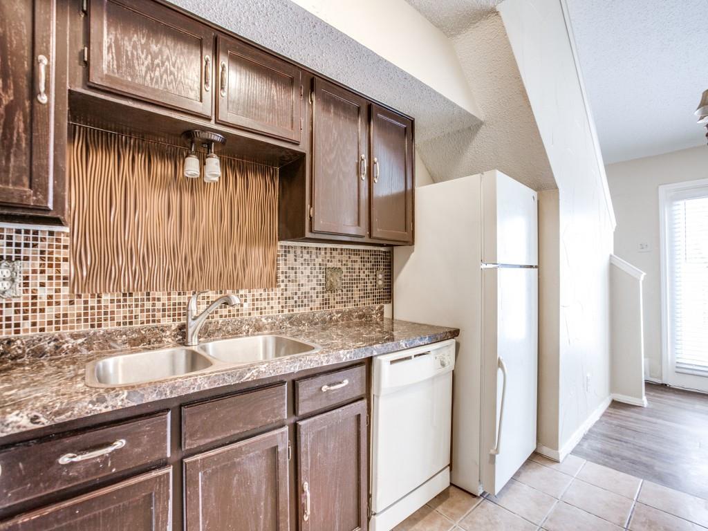 9839 Walnut Street 207 Property Photo 6