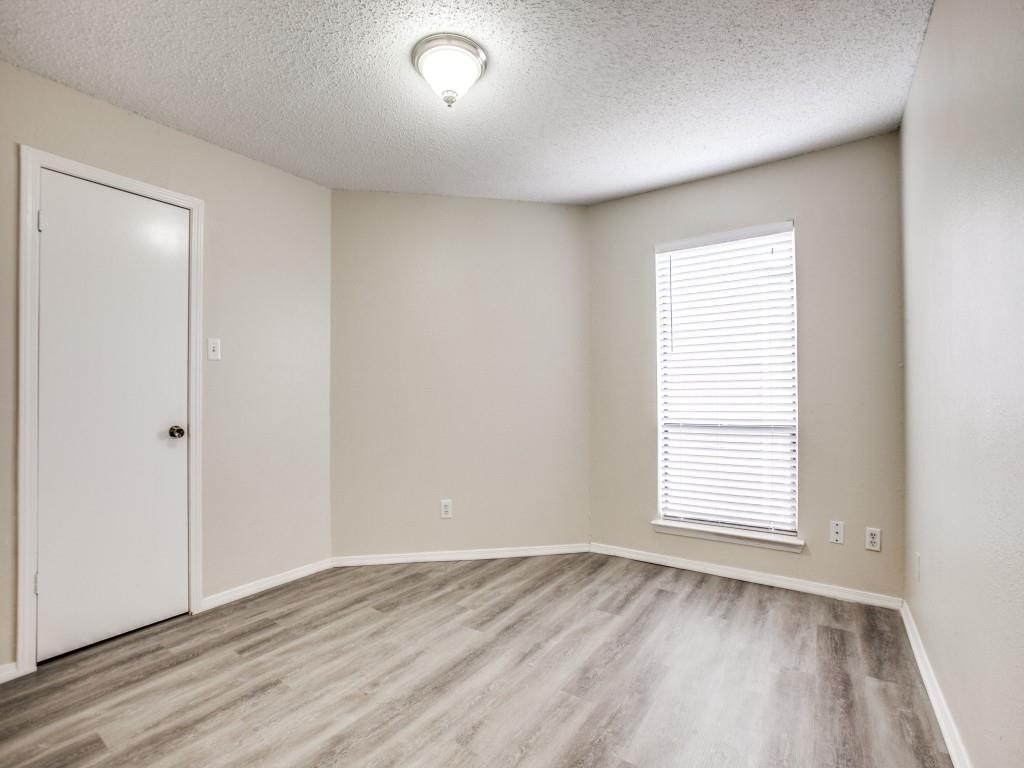 9839 Walnut Street 207 Property Photo 8