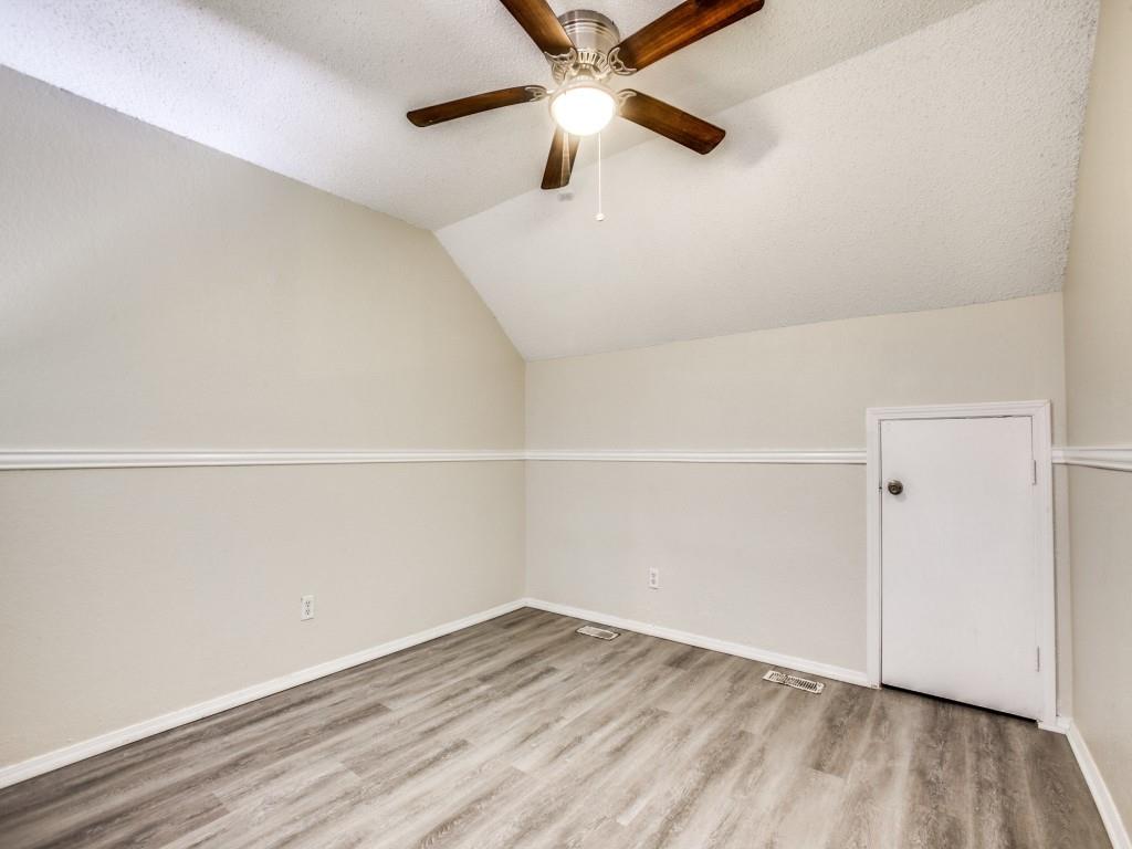 9839 Walnut Street 207 Property Photo 11