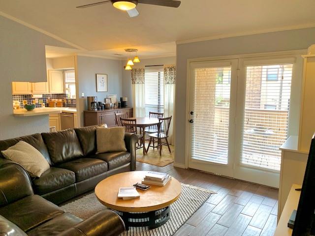 1204 Calico Lane 721 Property Photo 2