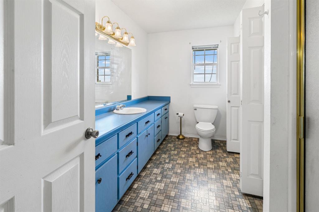 2271 Fm 2949 Property Photo 15