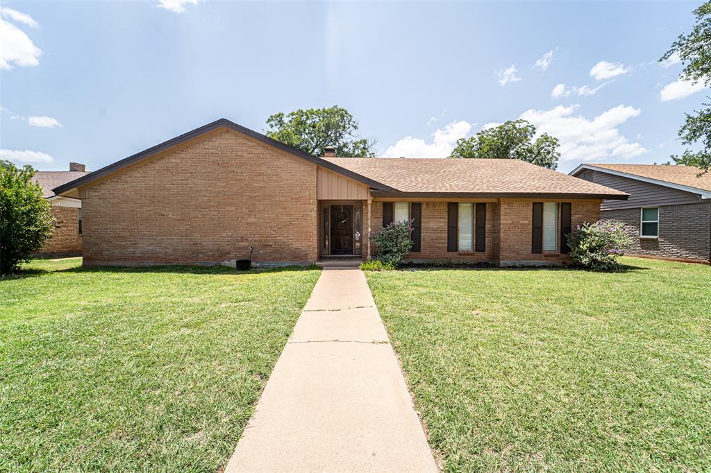 1510 Wishbone Drive Property Photo 1