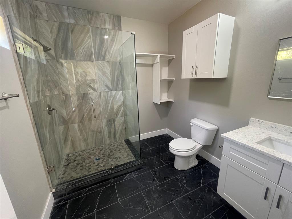 4311 Mountain Hollow Drive Property Photo 7