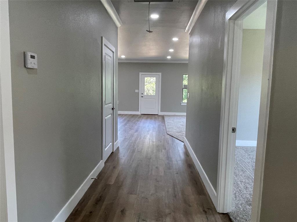 4311 Mountain Hollow Drive Property Photo 8