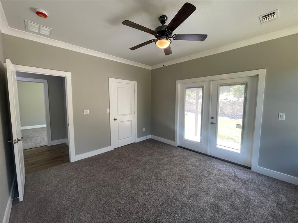 4311 Mountain Hollow Drive Property Photo 9