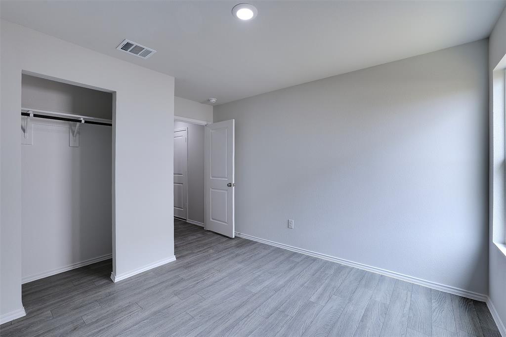 829 Eagles Nest Drive Property Photo 8