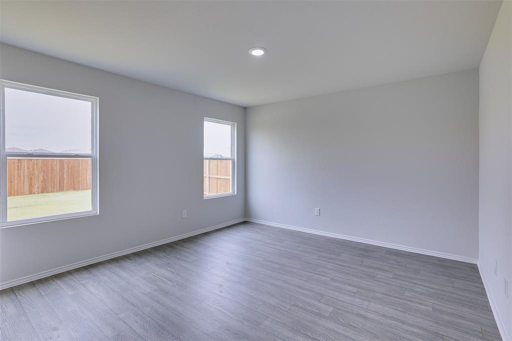 829 Eagles Nest Drive Property Photo 9
