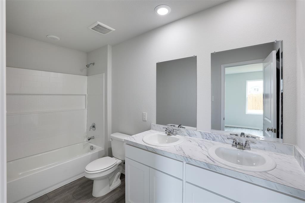 829 Eagles Nest Drive Property Photo 11