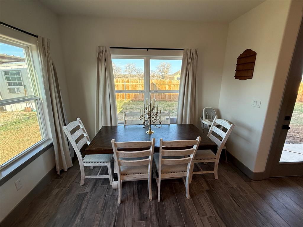 9221 Parkview Property Photo 16