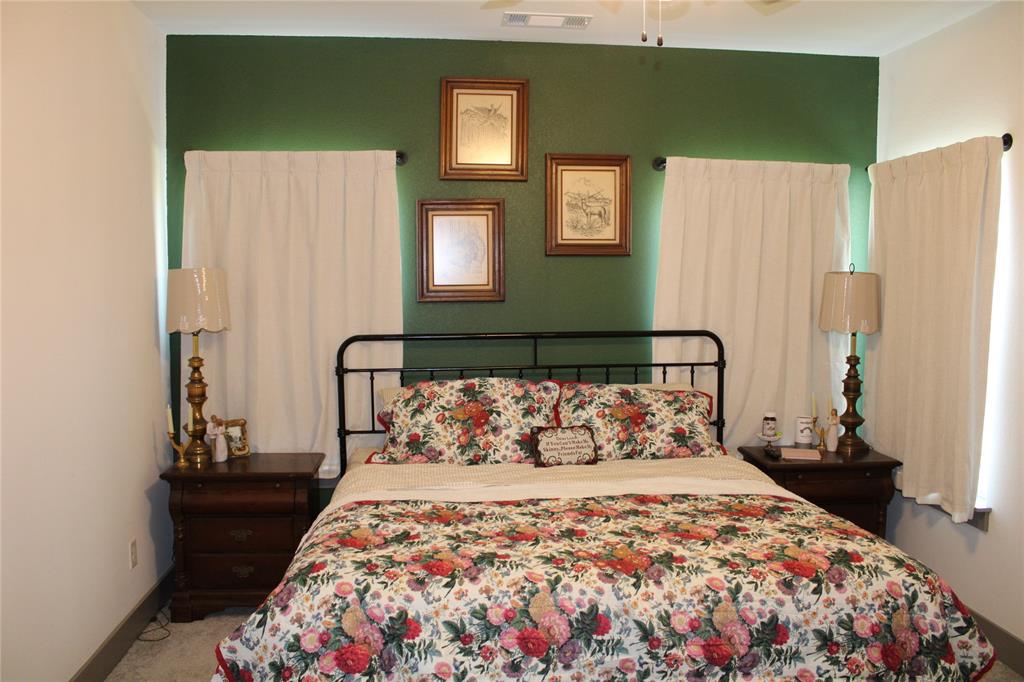 9221 Parkview Property Photo 18