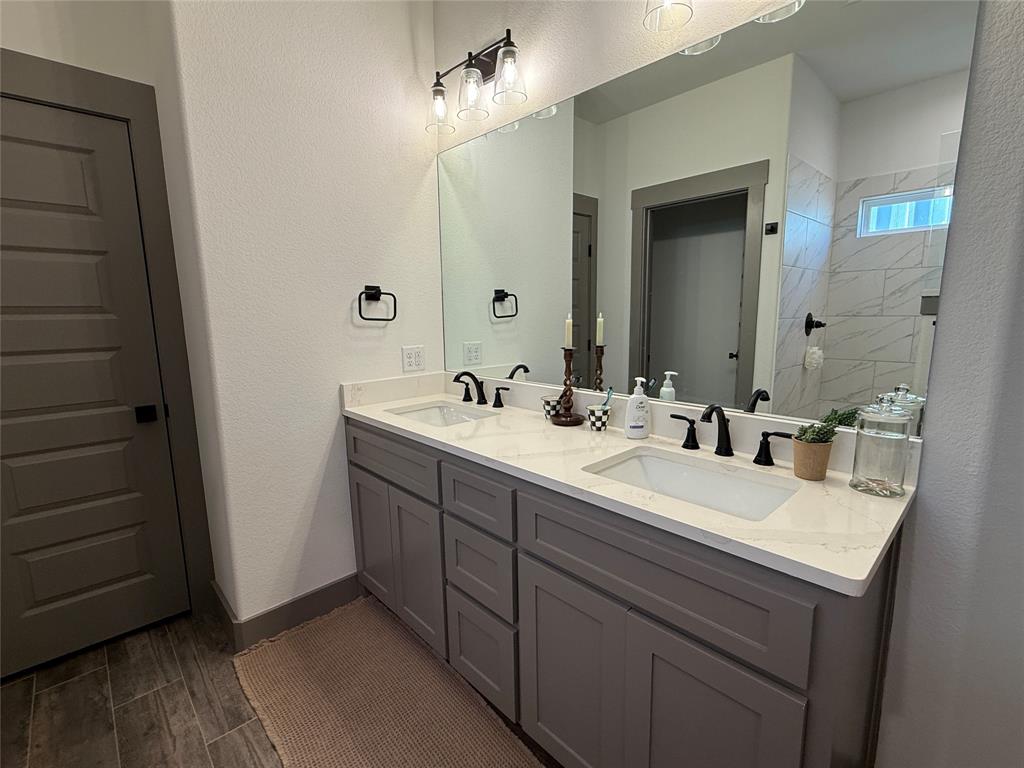 9221 Parkview Property Photo 25
