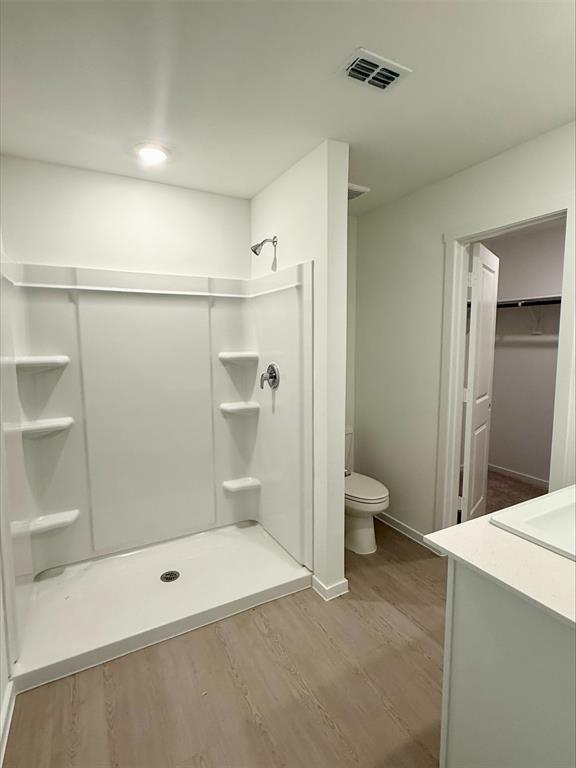 3803 Superior Place Property Photo 4