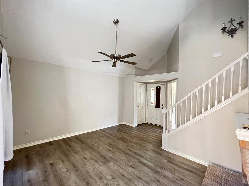10913 Gable Drive Property Photo 4