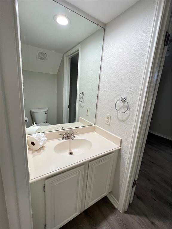 10913 Gable Drive Property Photo 11